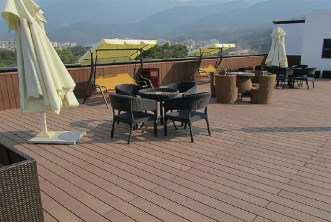 The combination of wood plastic composite pavilion and ecological industry